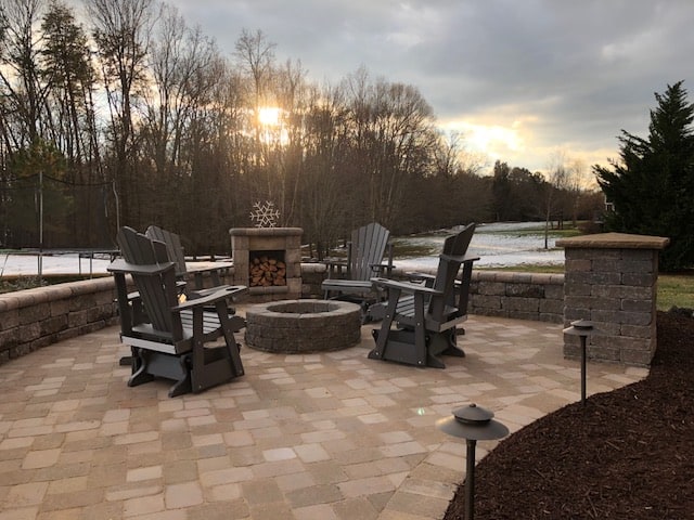 Retaining Walls & Decorative Stone Features 12 Stone1