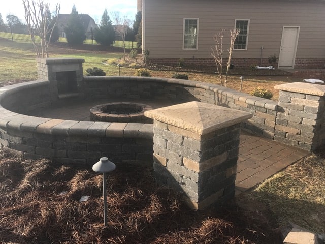 Retaining Walls & Decorative Stone Features 13 stone2